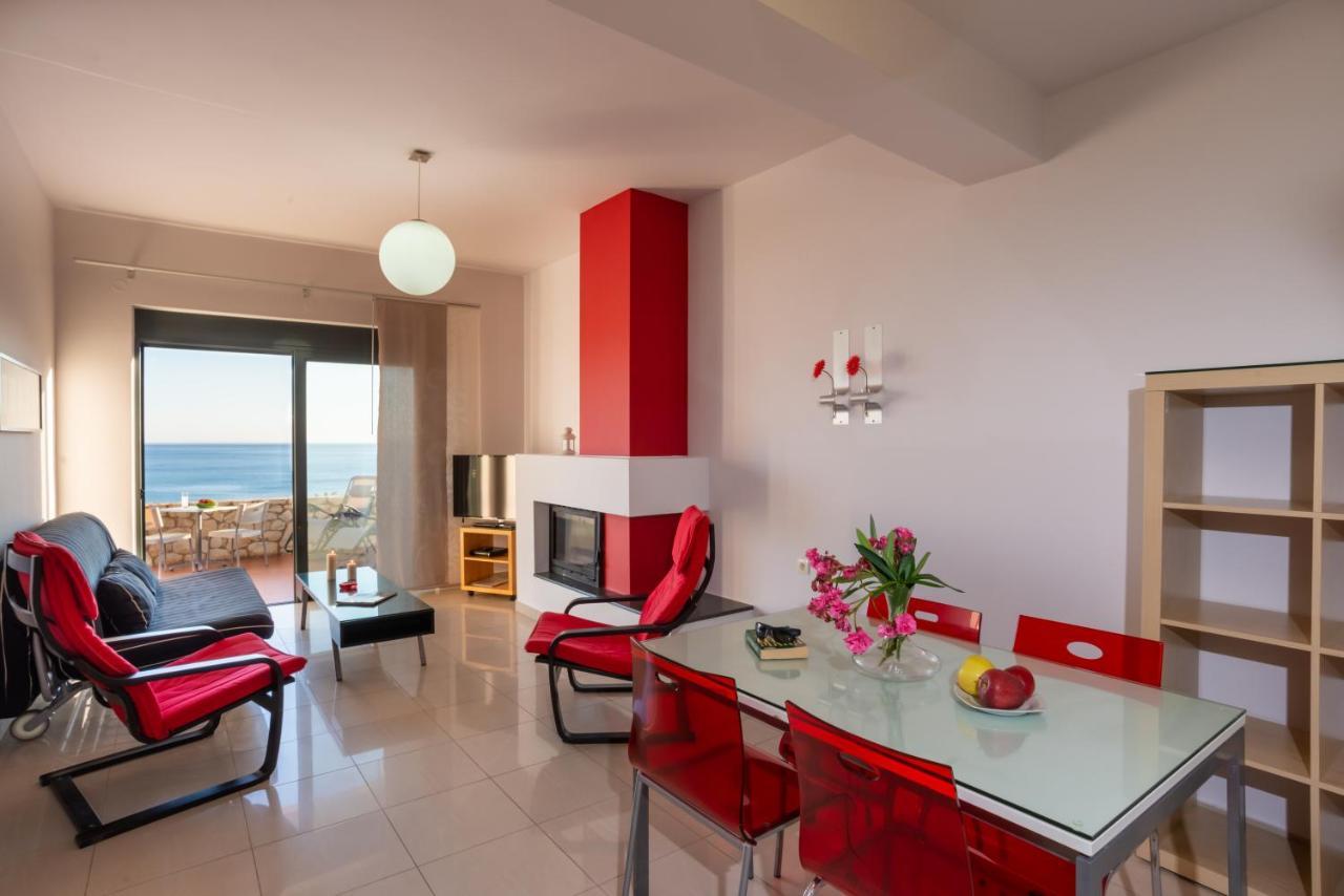Caravella Luxury Apartments Paleohóra Kültér fotó