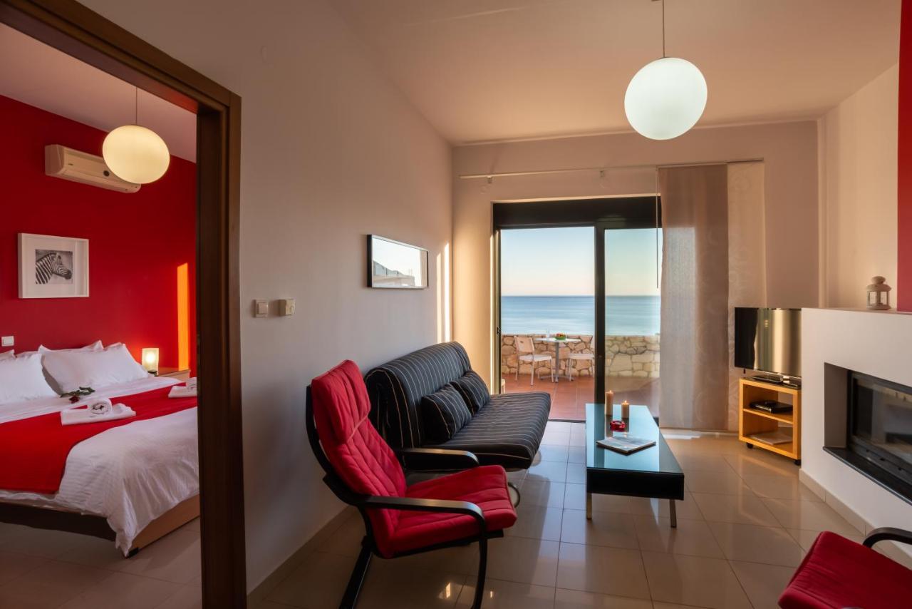 Caravella Luxury Apartments Paleohóra Kültér fotó